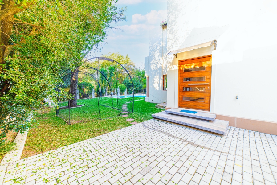 3 Bedroom Property for Sale in Lonehill Gauteng