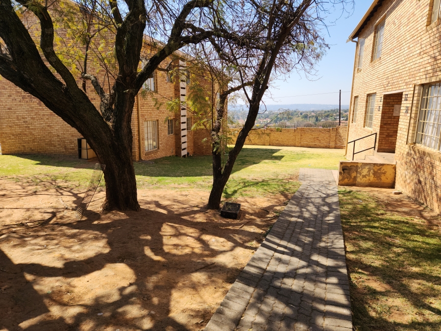 2 Bedroom Property for Sale in Northgate Gauteng