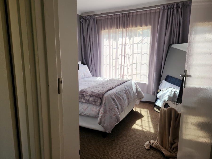 2 Bedroom Property for Sale in Northgate Gauteng
