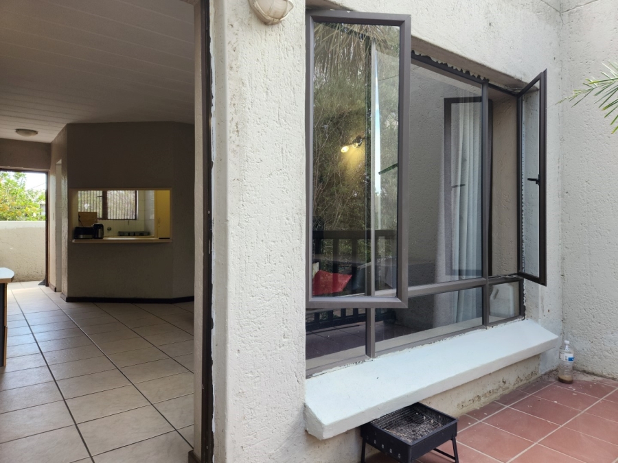 2 Bedroom Property for Sale in Bloubosrand Gauteng