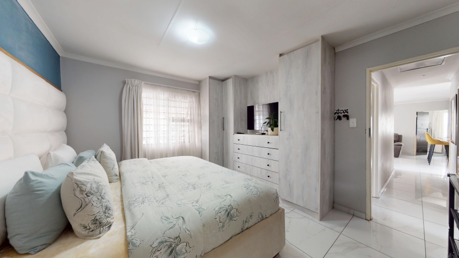 4 Bedroom Property for Sale in Delmore Park Gauteng
