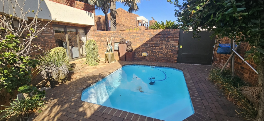 3 Bedroom Property for Sale in Meyersdal Gauteng