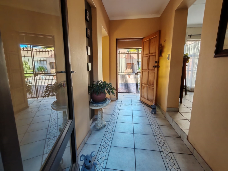 3 Bedroom Property for Sale in Three Rivers Gauteng