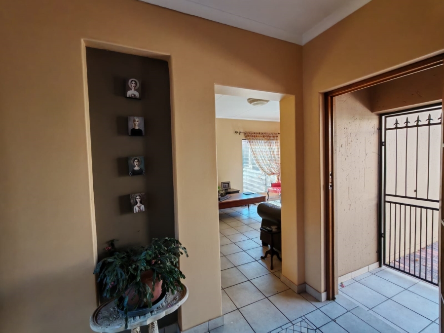 3 Bedroom Property for Sale in Three Rivers Gauteng