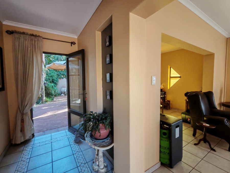 3 Bedroom Property for Sale in Three Rivers Gauteng