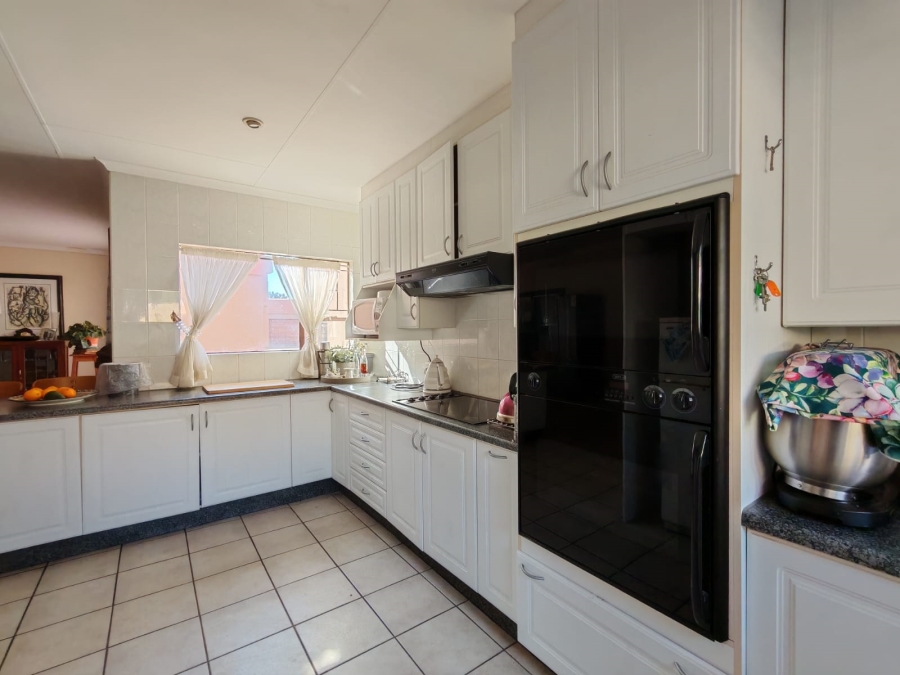 3 Bedroom Property for Sale in Three Rivers Gauteng