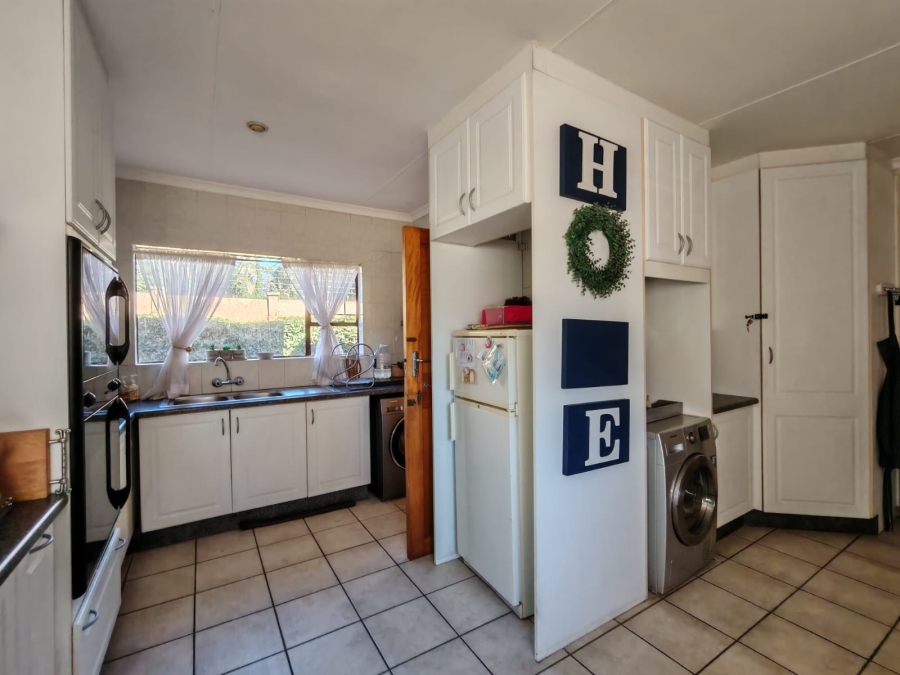 3 Bedroom Property for Sale in Three Rivers Gauteng