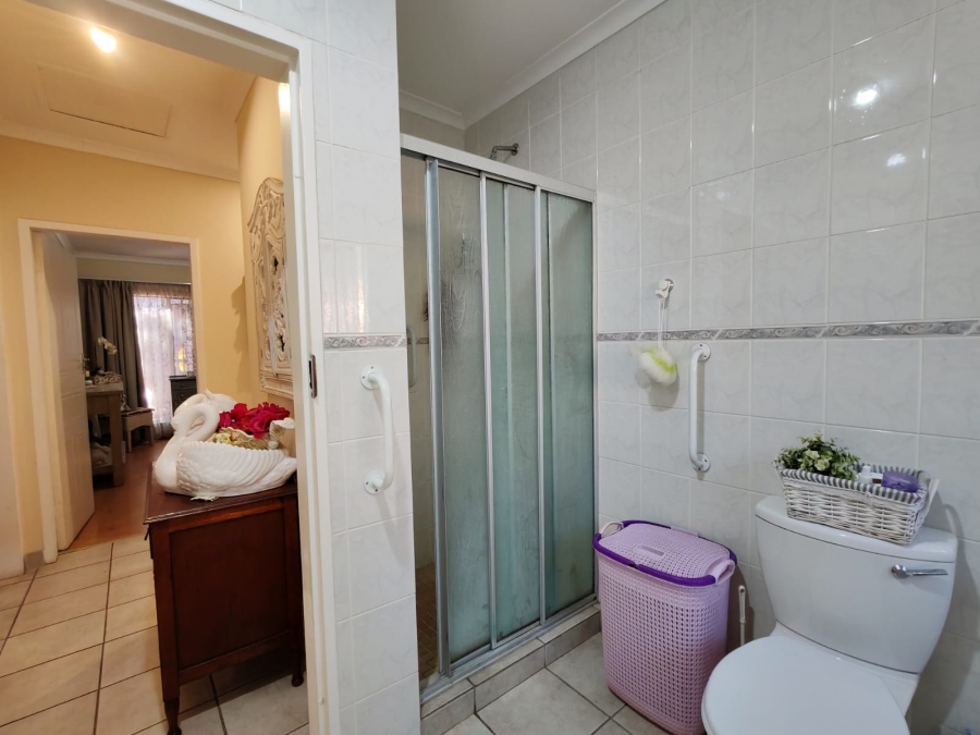 3 Bedroom Property for Sale in Three Rivers Gauteng