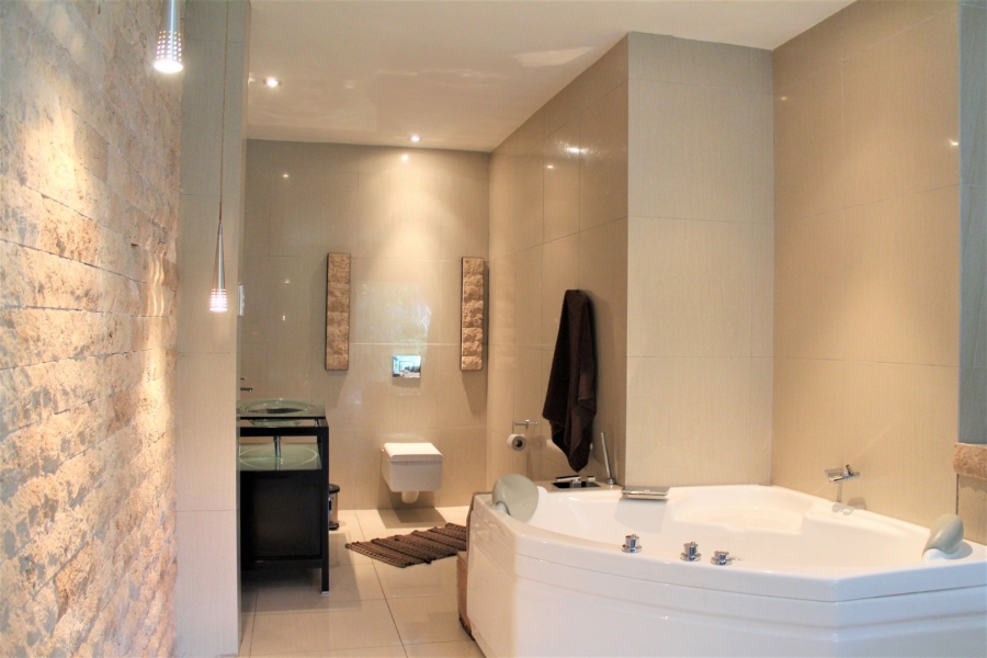 2 Bedroom Property for Sale in Vanderbijlpark CE 2 Gauteng