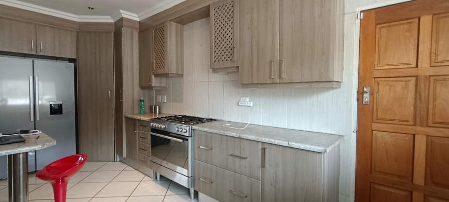 4 Bedroom Property for Sale in Three Rivers East Gauteng