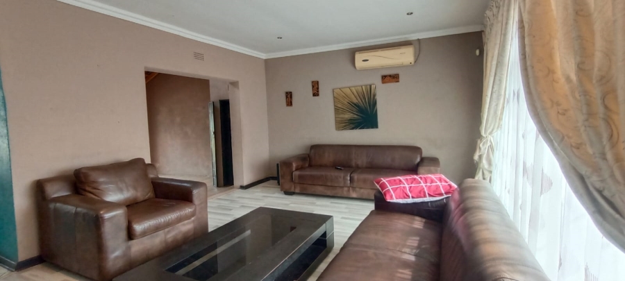 4 Bedroom Property for Sale in Three Rivers East Gauteng