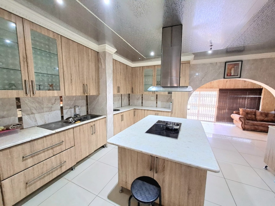 4 Bedroom Property for Sale in Three Rivers East Gauteng