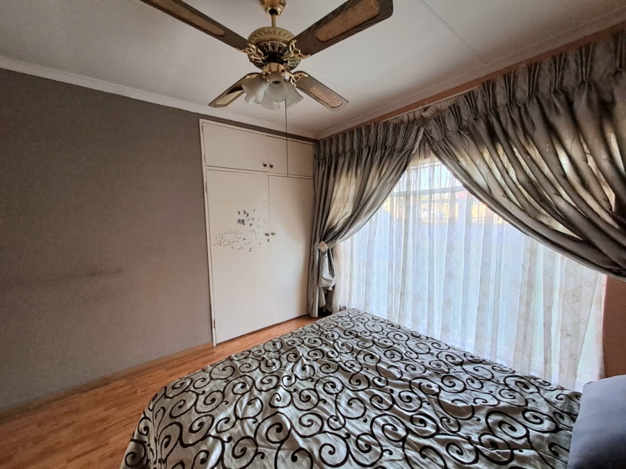 4 Bedroom Property for Sale in Three Rivers East Gauteng