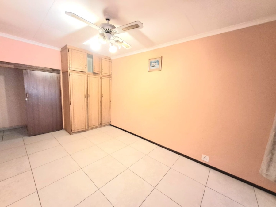 4 Bedroom Property for Sale in Three Rivers East Gauteng