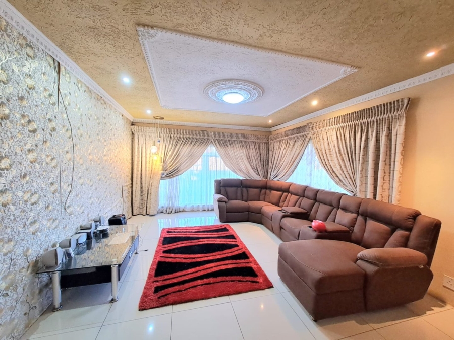 4 Bedroom Property for Sale in Three Rivers East Gauteng