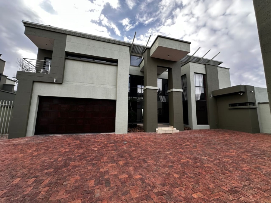3 Bedroom Property for Sale in Vanderbijlpark SW 5 Gauteng