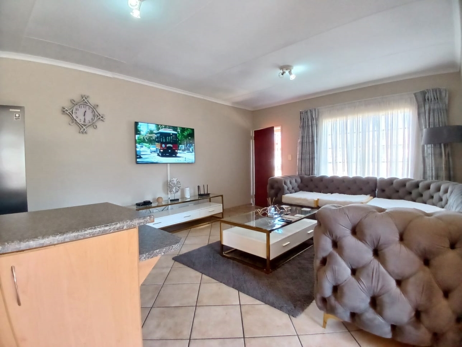 3 Bedroom Property for Sale in Vanderbijlpark CE 2 Gauteng