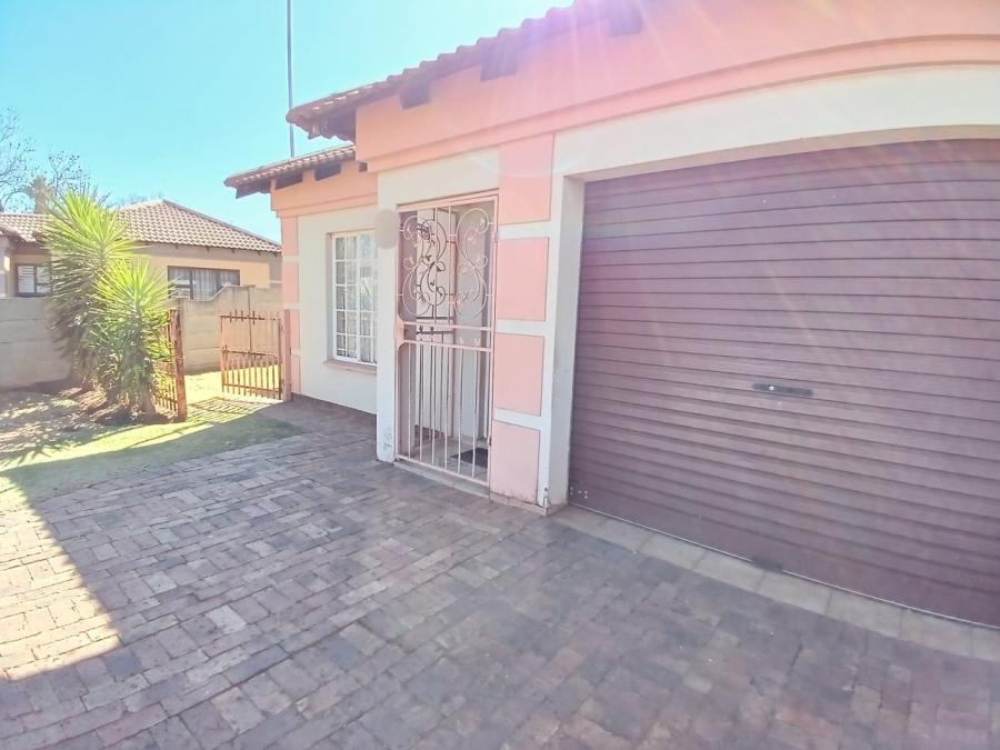 3 Bedroom Property for Sale in Vanderbijlpark CE 2 Gauteng