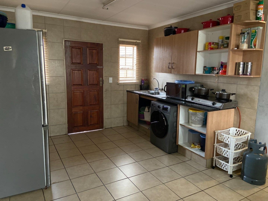 3 Bedroom Property for Sale in Olievenhoutbosch Gauteng