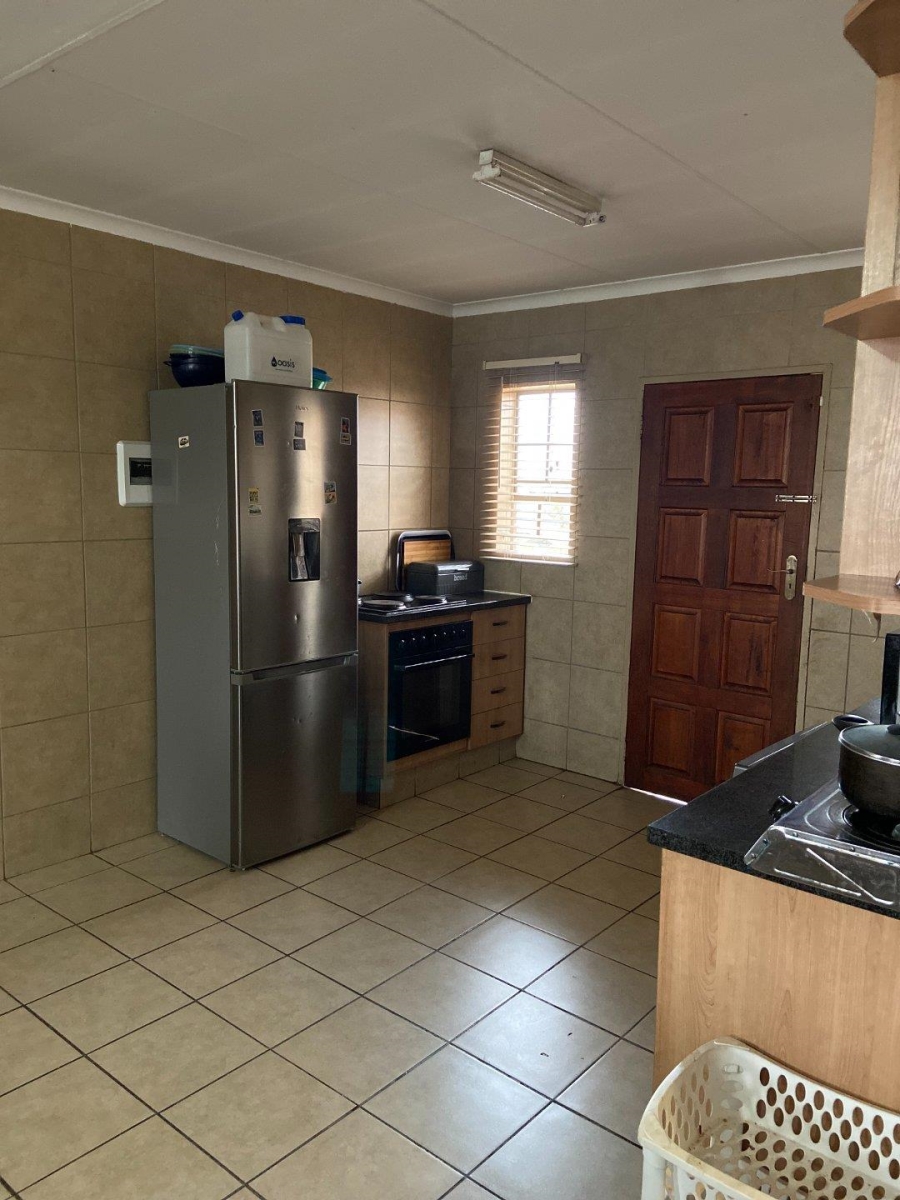 3 Bedroom Property for Sale in Olievenhoutbosch Gauteng