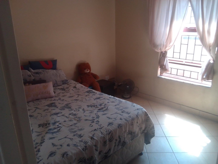 3 Bedroom Property for Sale in Kosmosdal Gauteng
