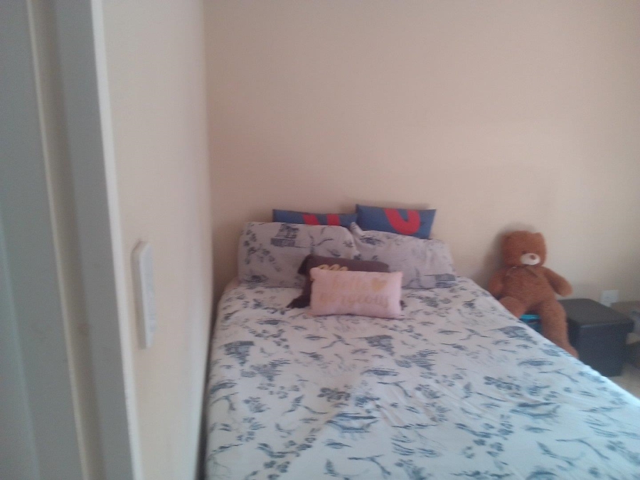 3 Bedroom Property for Sale in Kosmosdal Gauteng