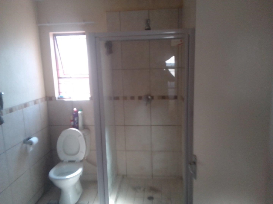 3 Bedroom Property for Sale in Kosmosdal Gauteng