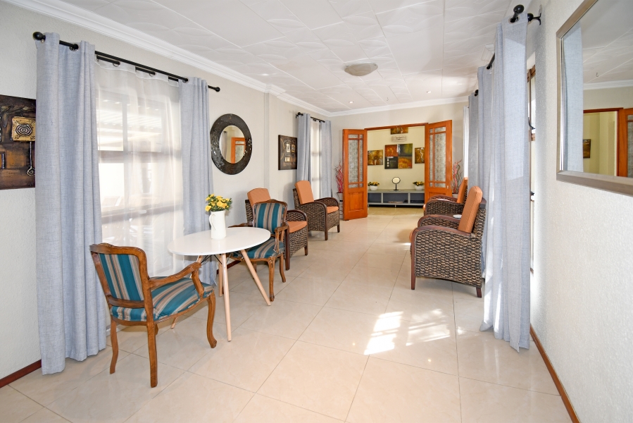 6 Bedroom Property for Sale in North Riding Gauteng