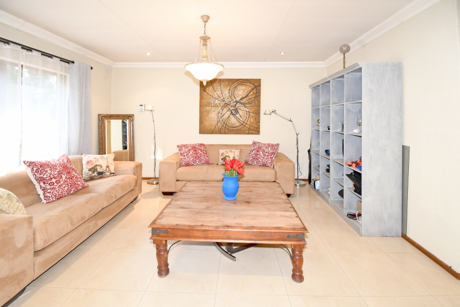6 Bedroom Property for Sale in North Riding Gauteng