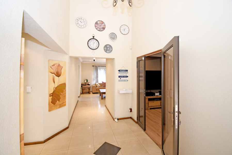 6 Bedroom Property for Sale in North Riding Gauteng