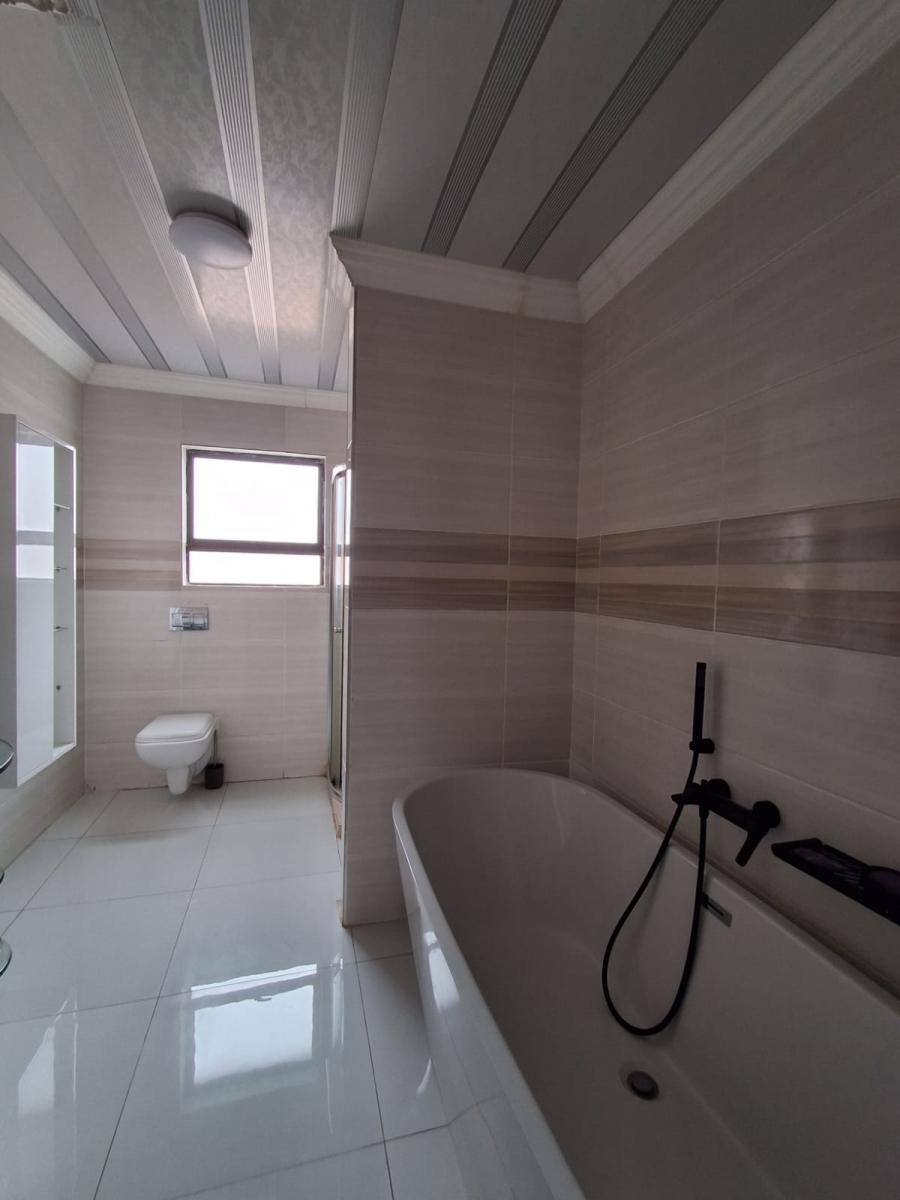 3 Bedroom Property for Sale in Three Rivers East Gauteng