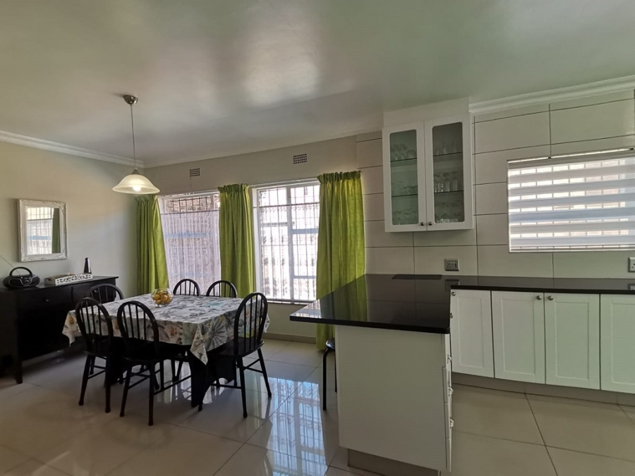 3 Bedroom Property for Sale in Brackenhurst Gauteng