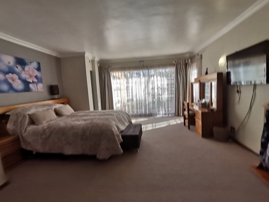 3 Bedroom Property for Sale in Brackenhurst Gauteng
