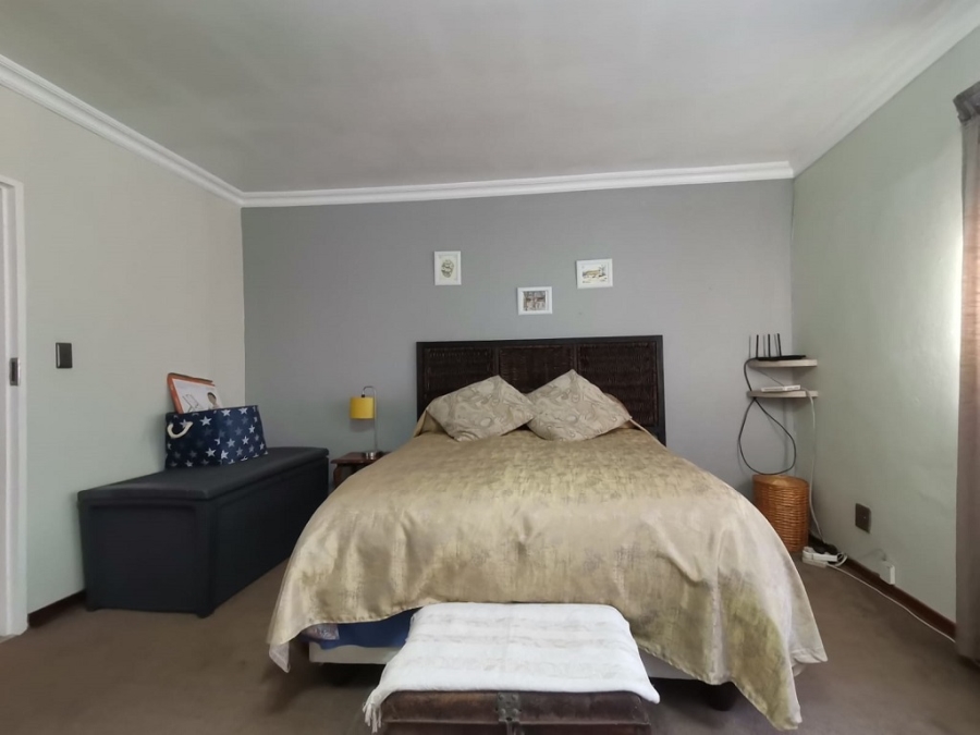 3 Bedroom Property for Sale in Brackenhurst Gauteng