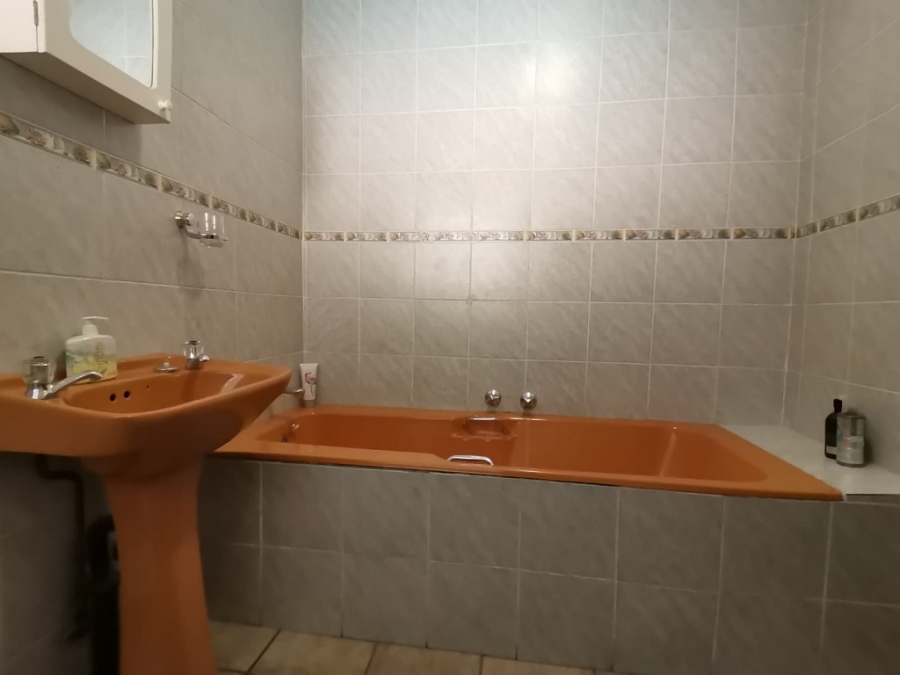 3 Bedroom Property for Sale in Brackenhurst Gauteng