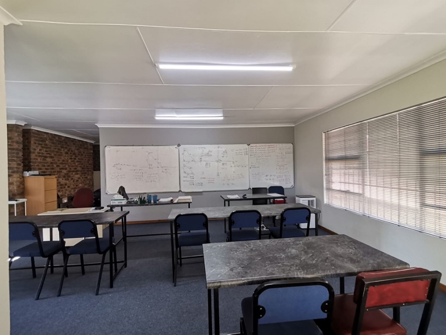 3 Bedroom Property for Sale in Brackenhurst Gauteng