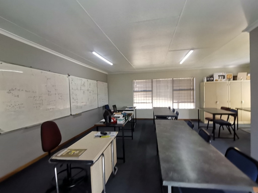 3 Bedroom Property for Sale in Brackenhurst Gauteng