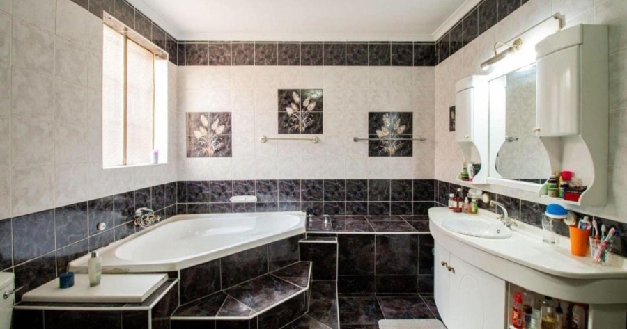 4 Bedroom Property for Sale in Atlasville Gauteng