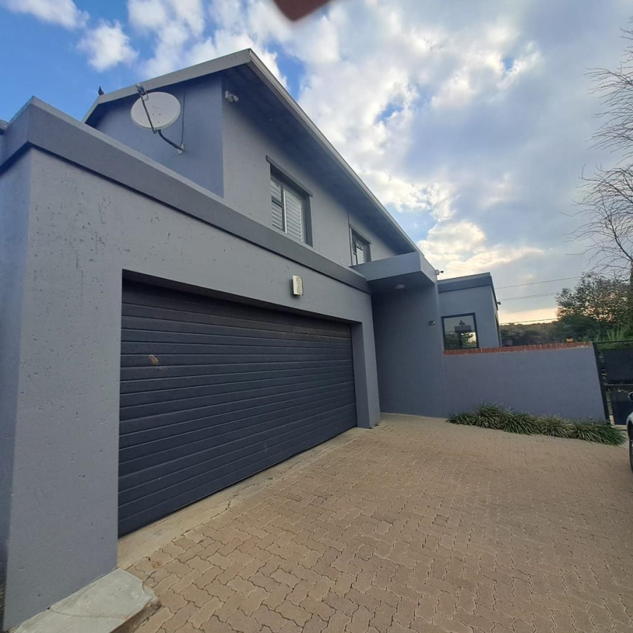 3 Bedroom Property for Sale in Brentwood Gauteng
