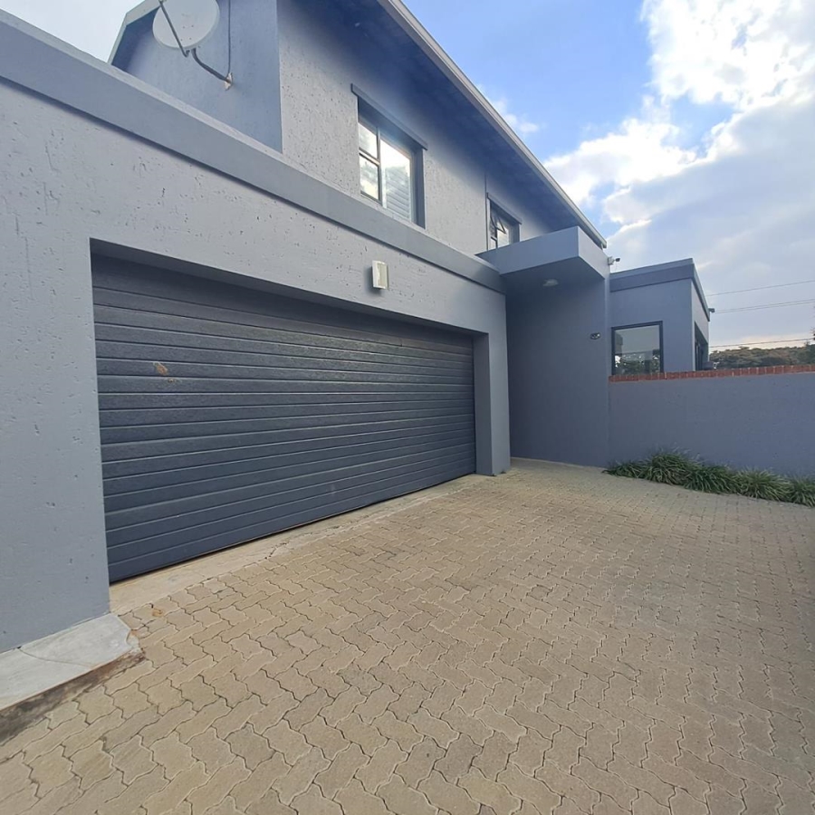 3 Bedroom Property for Sale in Brentwood Gauteng