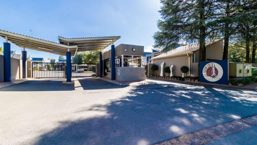 2 Bedroom Property for Sale in Brentwood Park Gauteng