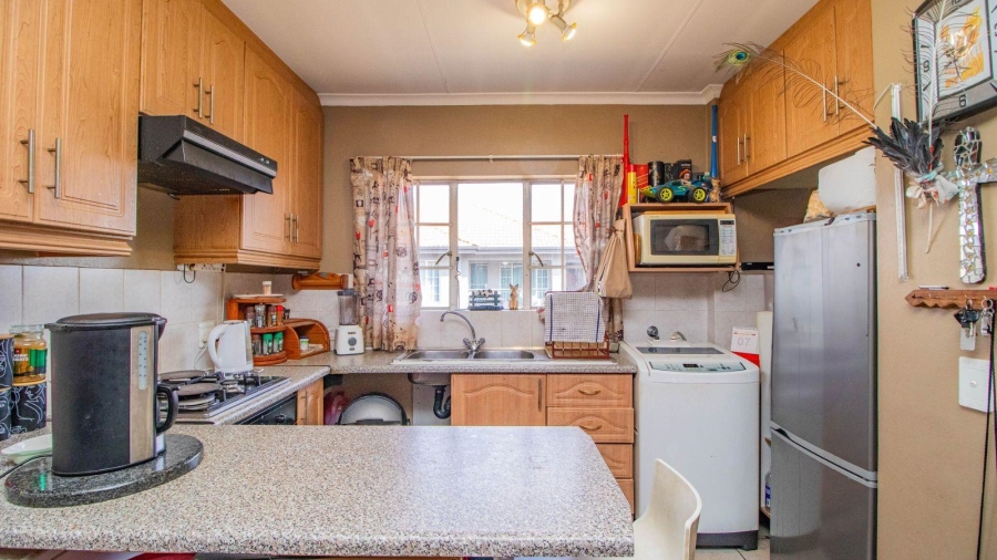 2 Bedroom Property for Sale in Rynfield Gauteng