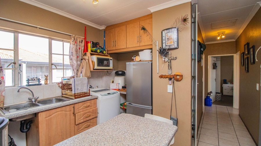 2 Bedroom Property for Sale in Rynfield Gauteng