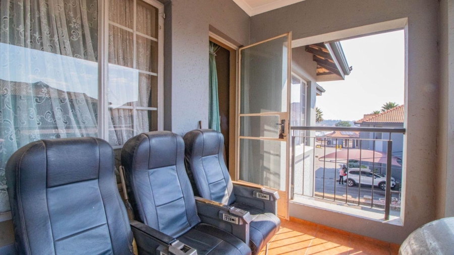 2 Bedroom Property for Sale in Rynfield Gauteng