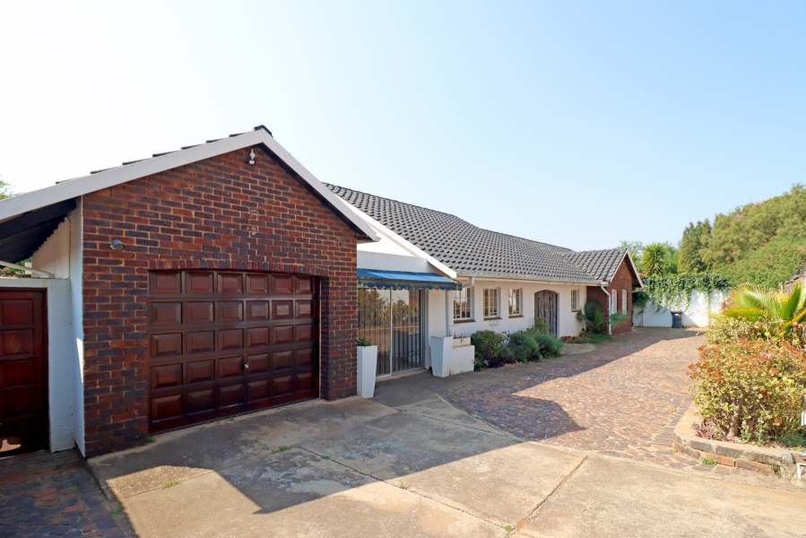 4 Bedroom Property for Sale in Robin Hills Gauteng