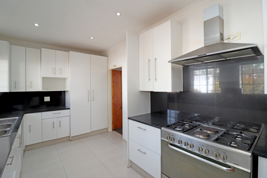 4 Bedroom Property for Sale in Robin Hills Gauteng
