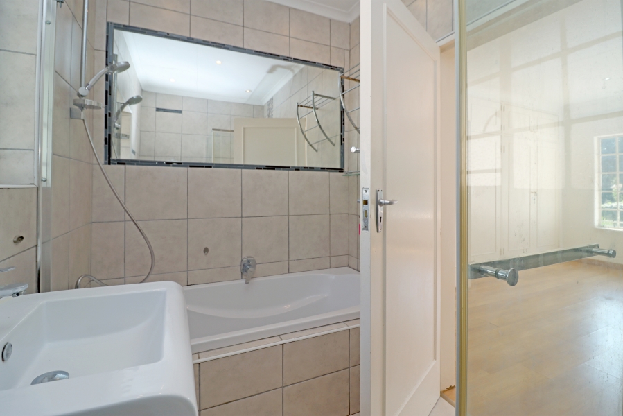 4 Bedroom Property for Sale in Robin Hills Gauteng