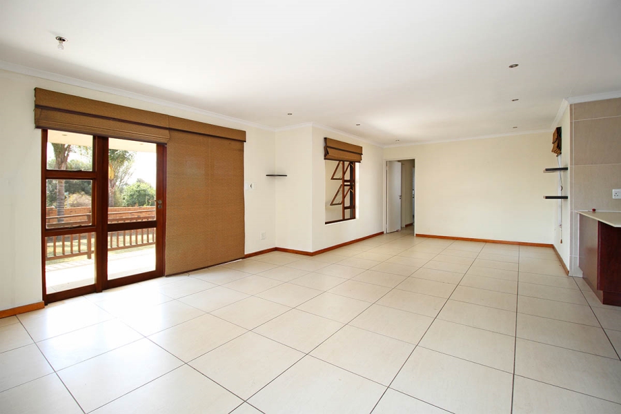 3 Bedroom Property for Sale in Greenstone Hill Gauteng