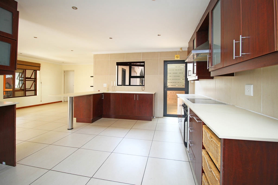 3 Bedroom Property for Sale in Greenstone Hill Gauteng