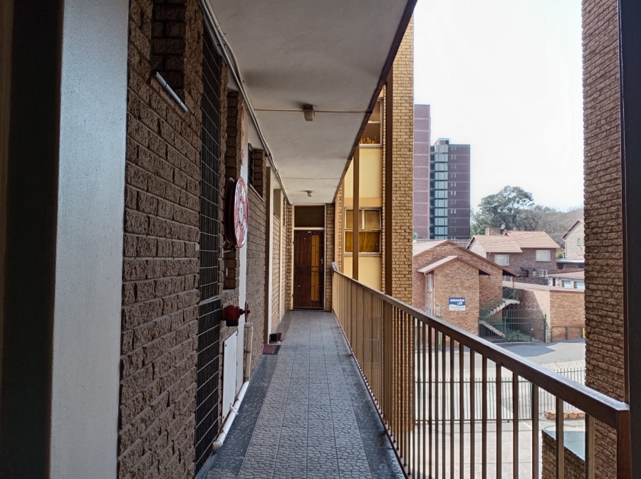 3 Bedroom Property for Sale in Gezina Gauteng